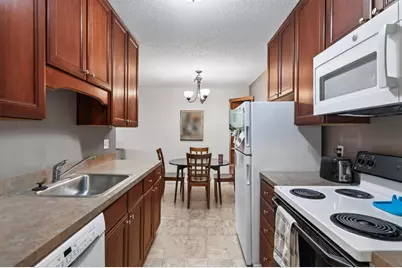 181 Little Canada Road E #334, Little Canada, MN 55117 - Photo 7