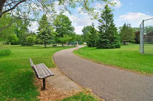 5232 Brookview Ave, Edina, MN 55424 - Photo 5