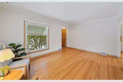 6233 Irving Avenue S, Richfield, MN 55423 - Photo 3