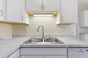 345 Grand Ave, Saint Paul, MN 55102 - Photo 19