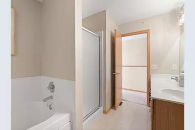 2856 Clover Ridge Drive, Chaska, MN 55318 - Photo 15