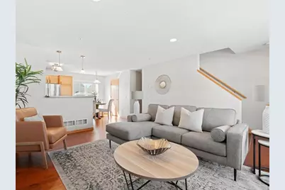 2856 Clover Ridge Drive, Chaska, MN 55318 - Photo 5