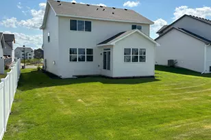 2018 Tamarack Rd, Carver, MN 55315 - Photo 9