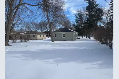 718 S Ramsey Avenue, Litchfield, MN 55355 - Photo 23