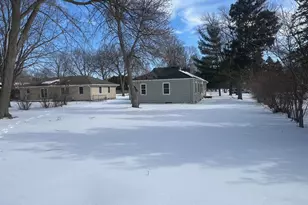 718 S Ramsey Ave, Litchfield, MN 55355 - Photo 23