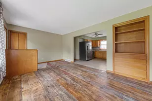 307 Dove St, Minnesota Lake, MN 56068 - Photo 7