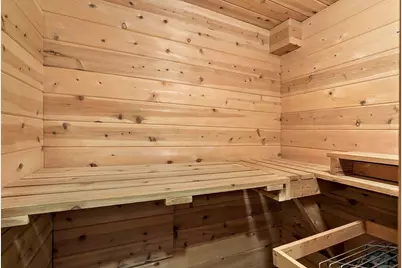 10125 Irwin Road, Bloomington, MN 55437 - Photo 21