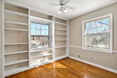 10125 Irwin Road, Bloomington, MN 55437 - Photo 9