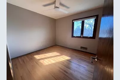 8500 Isle Avenue S, Cottage Grove, MN 55016 - Photo 15