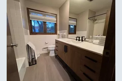 8500 Isle Avenue S, Cottage Grove, MN 55016 - Photo 7