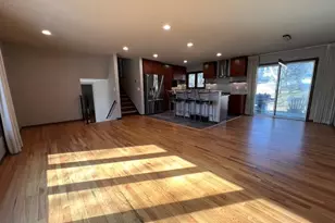 8500 Isle Ave S, Cottage Grove, MN 55016 - Photo 9