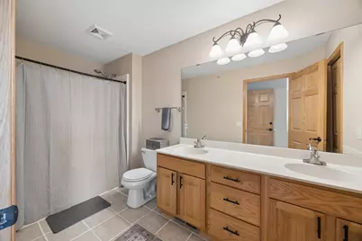 191 Larpenteur Avenue E #A, Maplewood, MN 55117 - Photo 21