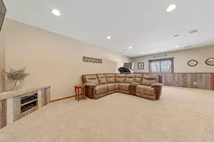 624 Ridge Rd, Henderson, MN 56044 - Photo 5
