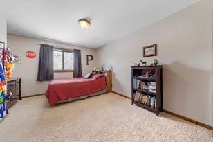 624 Ridge Rd, Henderson, MN 56044 - Photo 9