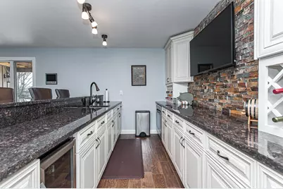 701 4th Street SW, Austin, MN 55912 - Photo 29