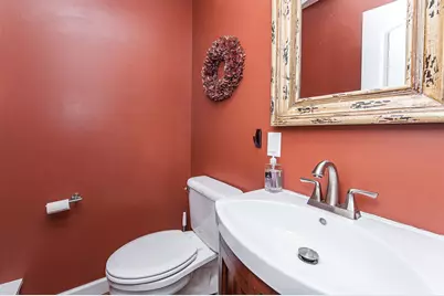 701 4th Street SW, Austin, MN 55912 - Photo 19