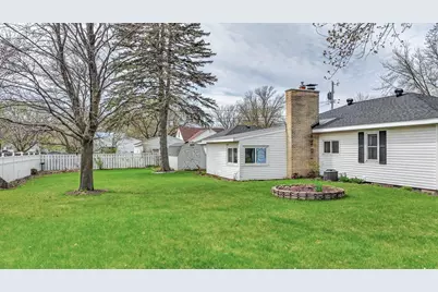 3403 Valmont Avenue, Altoona, WI 54720 - Photo 25