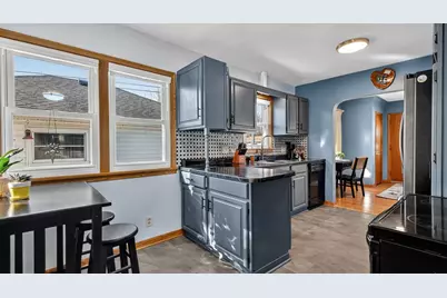 3403 Valmont Avenue, Altoona, WI 54720 - Photo 7