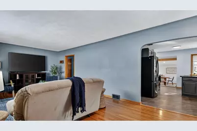 3403 Valmont Avenue, Altoona, WI 54720 - Photo 3