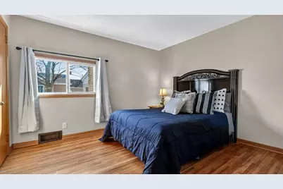 3403 Valmont Avenue, Altoona, WI 54720 - Photo 11