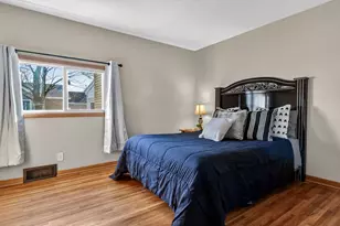 3403 Valmont Ave, Altoona, WI 54720 - Photo 11