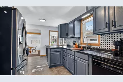 3403 Valmont Avenue, Altoona, WI 54720 - Photo 5