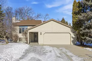 2853 26th St Cir S, Moorhead, MN 56560 - Photo 1