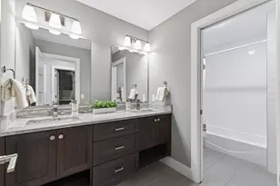 5716 Fairfax Ave, Edina, MN 55424 - Photo 41