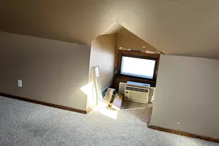 631 N Cedar St, Luverne, MN 56156 - Photo 15