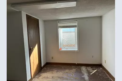 631 N Cedar Street, Luverne, MN 56156 - Photo 29