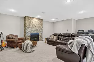 7604 E 250th St, Elko New Market, MN 55020 - Photo 33