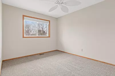 8001 Jeffery Avenue S, Cottage Grove, MN 55016 - Photo 17