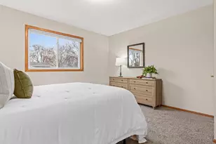 8001 Jeffery Ave S, Cottage Grove, MN 55016 - Photo 15