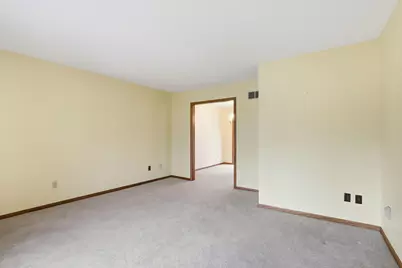 1826 3rd Street SW, New Brighton, MN 55112 - Photo 7