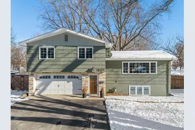 1807 Texas Avenue S, Saint Louis Park, MN 55426 - Photo 1