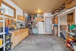 5833 Creek Valley Rd, Edina, MN 55439 - Photo 47