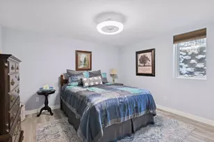 5833 Creek Valley Rd, Edina, MN 55439 - Photo 37