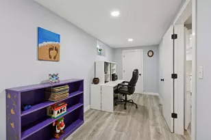 5833 Creek Valley Rd, Edina, MN 55439 - Photo 41