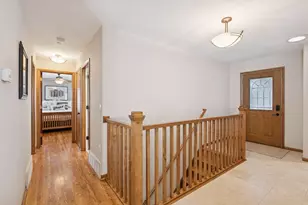 5833 Creek Valley Rd, Edina, MN 55439 - Photo 9