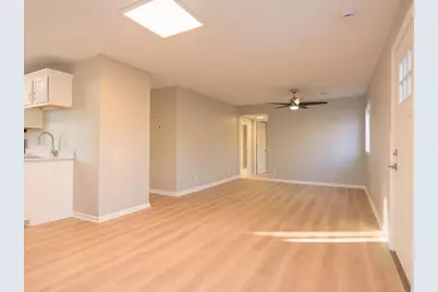 721 Columbus Avenue, Albert Lea, MN 56007 - Photo 3