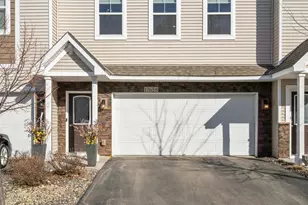 17658 96th Pl N, Maple Grove, MN 55311 - Photo 3