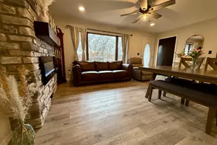 705 Timberline Dr SE, Oronoco, MN 55960 - Photo 9