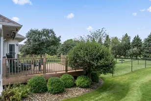 2631 Hawk Hill Ln SW, Rochester, MN 55902 - Photo 11