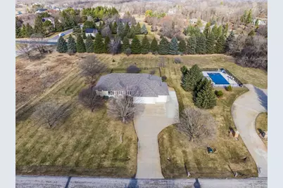 2631 Hawk Hill Lane SW, Rochester, MN 55902 - Photo 13