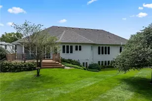 2631 Hawk Hill Ln SW, Rochester, MN 55902 - Photo 7