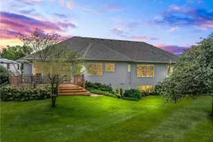 2631 Hawk Hill Ln SW, Rochester, MN 55902 - Photo 9