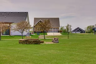 3219 Ramsey St, Faribault, MN 55021 - Photo 11