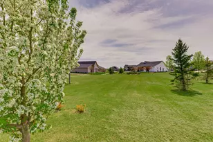 3219 Ramsey St, Faribault, MN 55021 - Photo 13