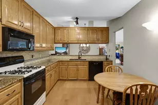 14629 Embassy Ave, Apple Valley, MN 55124 - Photo 5