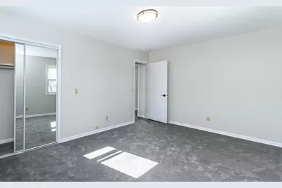 10935 S Thomas Avenue S, Bloomington, MN 55431 - Photo 11